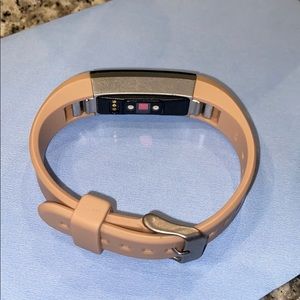 Fitbit Alta HR